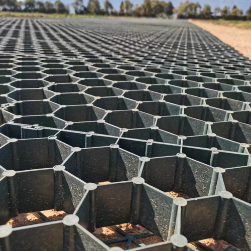 HDPE Honeycomb Plastic Grass Paver Grid Driveway Mat Grass Planting Paving Grid