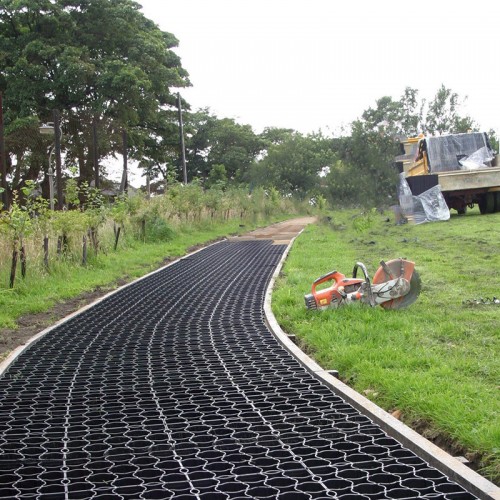 HDPE Plastic Honeycomb Grass Paver Grid Slope Protection Parking Lot Road Soil Stabilizer Height 38mm 48mm Driveway Gravel Grid